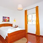 U - Casa Quinta Estacao بيت ضيافة لاغوس