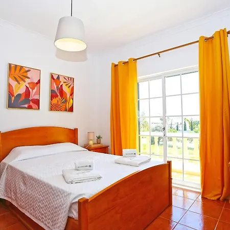 U - Casa Quinta Estacao Lagos