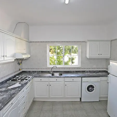 U - Casa Quinta Estacao * Lagos