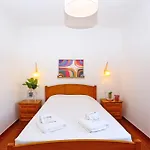 U - Casa Quinta Estacao *