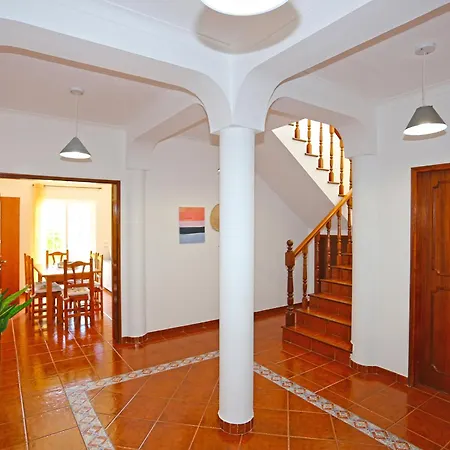 U - Casa Quinta Estacao *