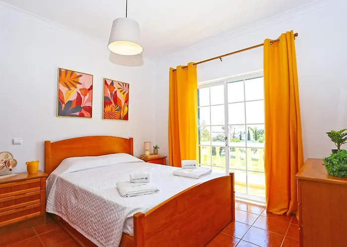 U - Casa Quinta Estacao Lagos