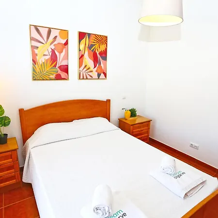 Guest house U - Casa Quinta Estacao *