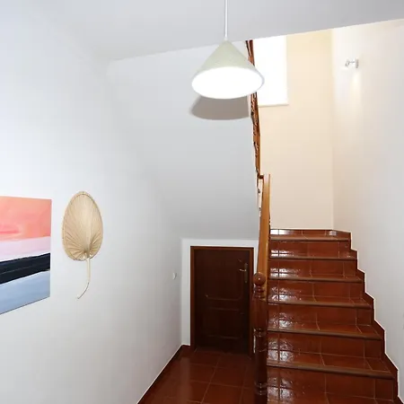 U - Casa Quinta Estacao 招待所 拉哥斯